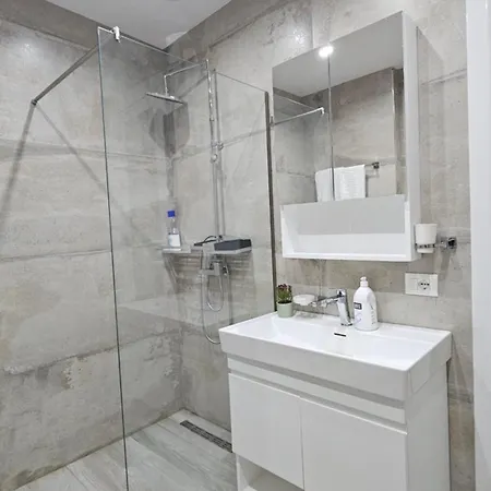 Xplore Tirana